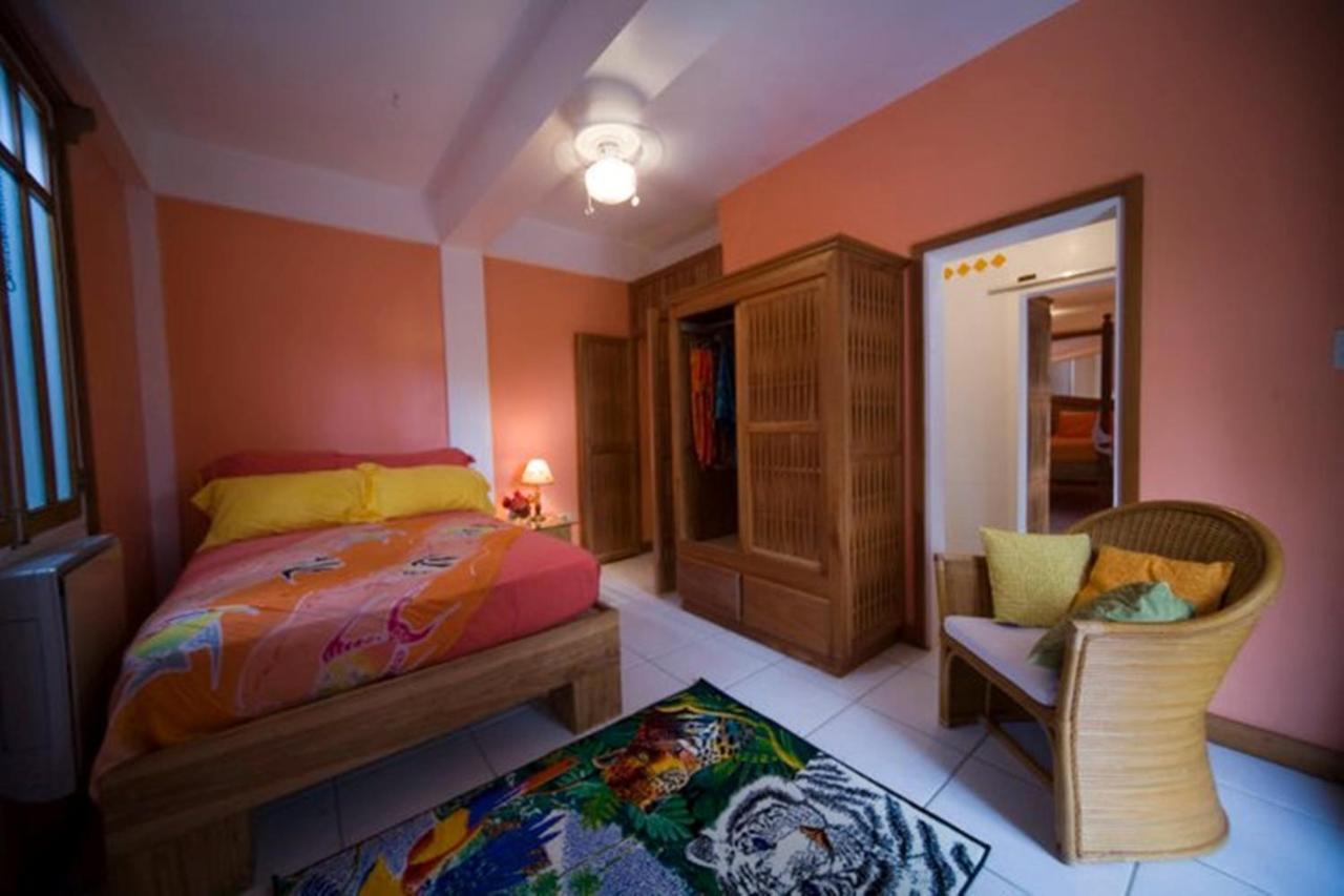 Tobago Hibiscus Golf Villas & Appartments Mount Irvine Room photo